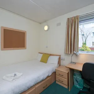 ucc-castlewhite-apartments.corkhotel.net/