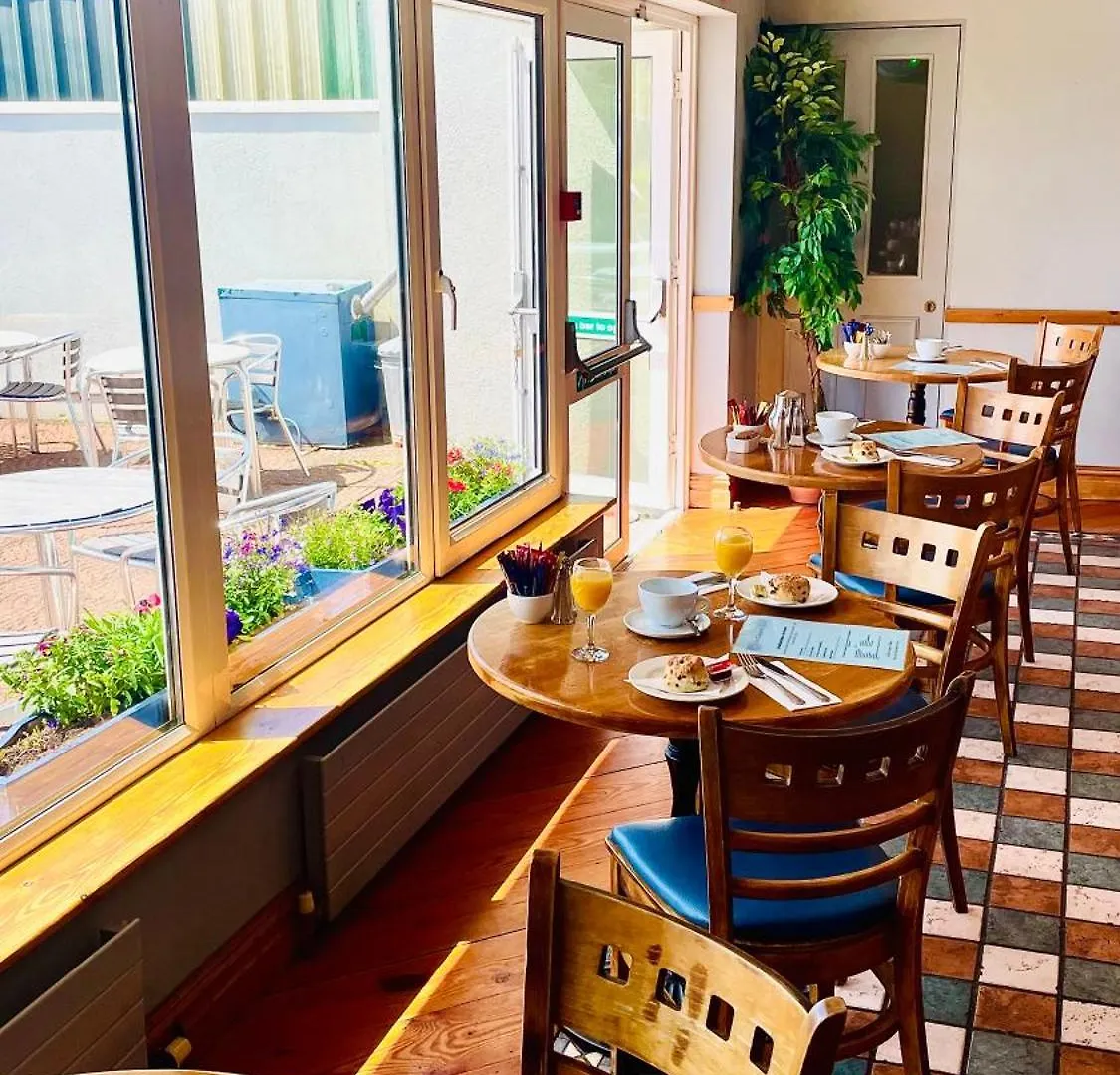 An Cruiscin Lan Hotel Spiddal 2*,  Ireland